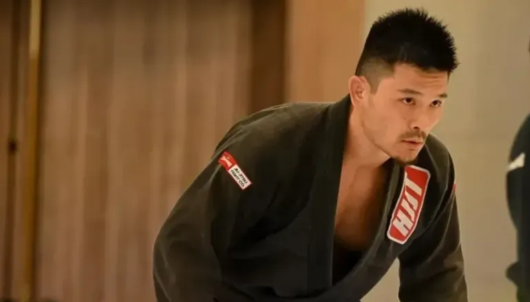 Atleta de jiu-jitsu segue internado após grave lesão; família faz vaquinha