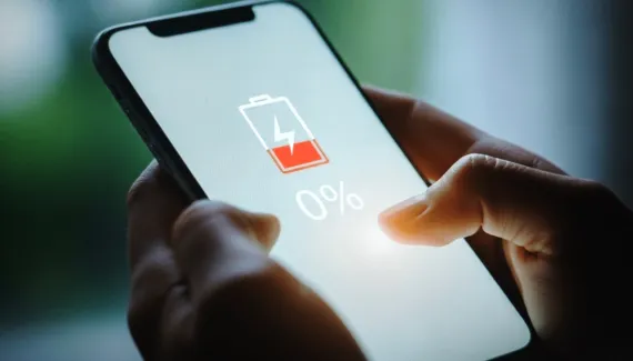 Bateria descarregando rápido: descubra recursos e aplicativos que podem estar consumindo a energia do seu celular