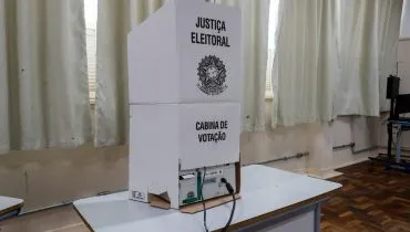 “Véio do Colchão”, “Sangue Laranja” e “Mil Grau”: candidatos apostam em nomes curiosos