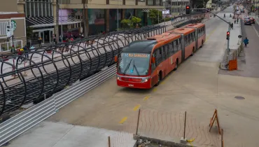 Quando Curitiba vai instalar a segunda estação-tubo da Praça Eufrásio Correia?