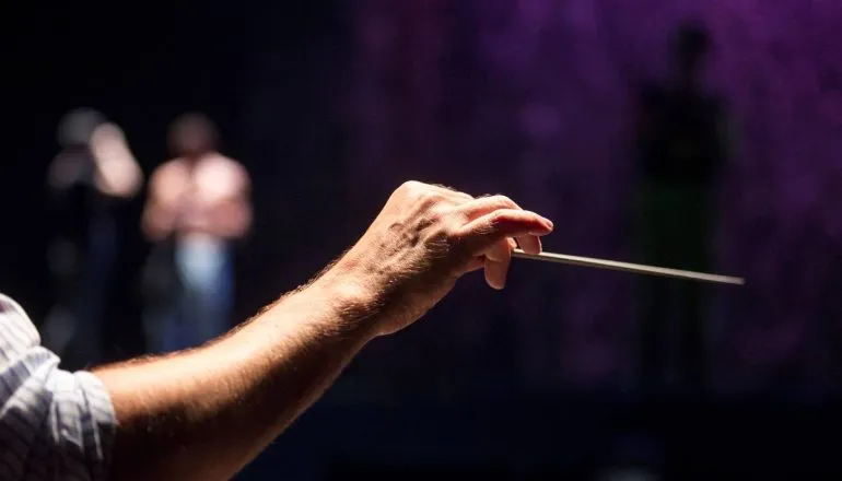 O que fazer em Curitiba? Semana tem orquestra, Rock e campeonato de Mortal Kombat