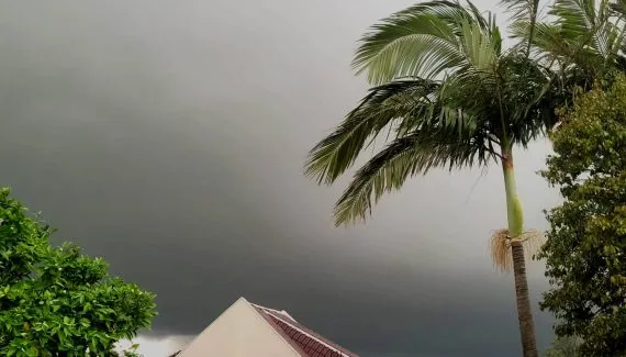 Temporal no Paraná dá trégua nesta terça, mas frio avança e temperatura cai no estado