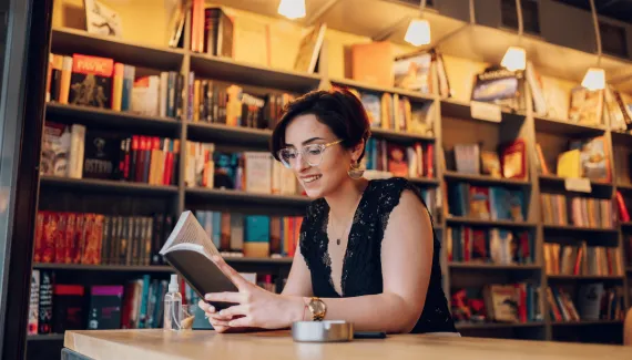 Gosta de fantasia e romantasia? 11 livros para conhecer na Bienal do Livro de São Paulo 2026