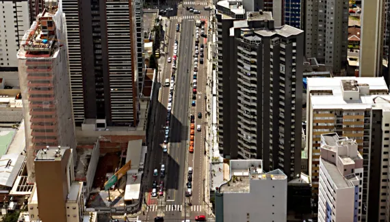 Trânsito em Curitiba: obras bloqueiam ruas no Capão Raso e via muda de sentido no Pinheirinho nesta quarta (2)