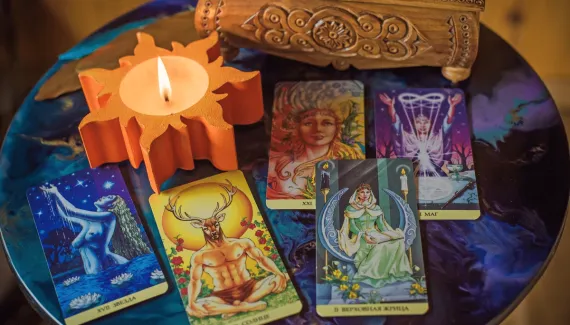 Tarot do dia: previsão para os 12 signos em 03/09/2026
