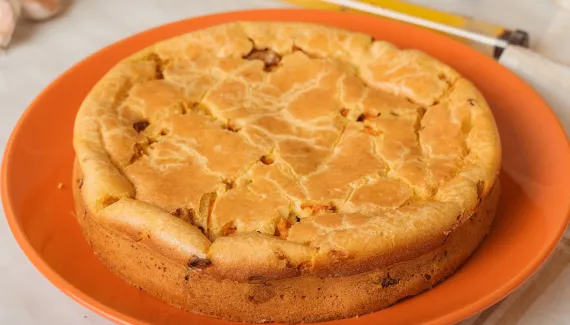 Sem ideia para o jantar? Esta torta proteica é fácil e não leva farinha de trigo