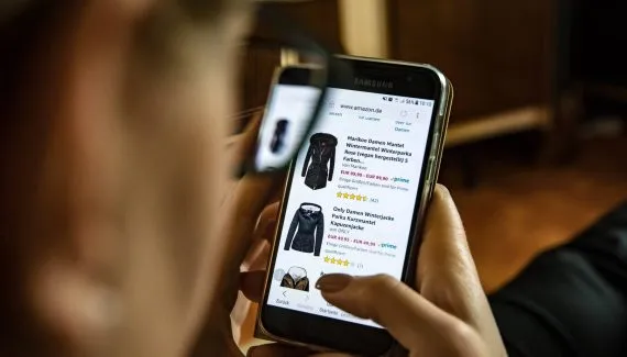 Senado aprova fim da taxa das blusinhas em compras internacionais