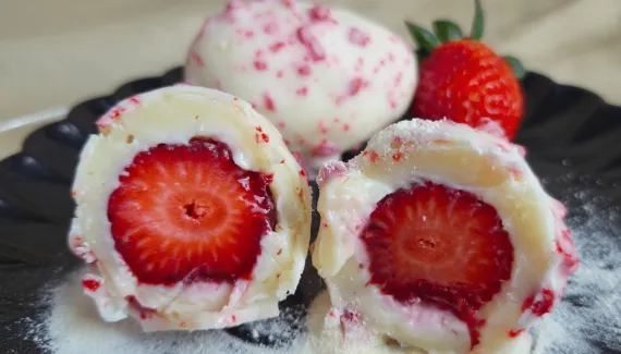 Já provou morango cravejado? Veja como fazer em casa essa receita que virou febre