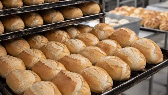 Do pão francês ao home office: padarias do Paraná empregam 200 mil e mudam de negócio