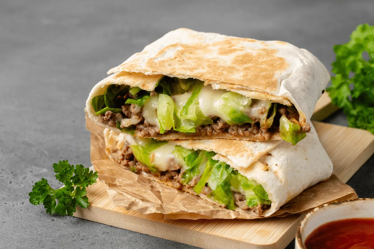 Quer um lanche mais proteico? Veja 3 receitas fáceis com carne moída