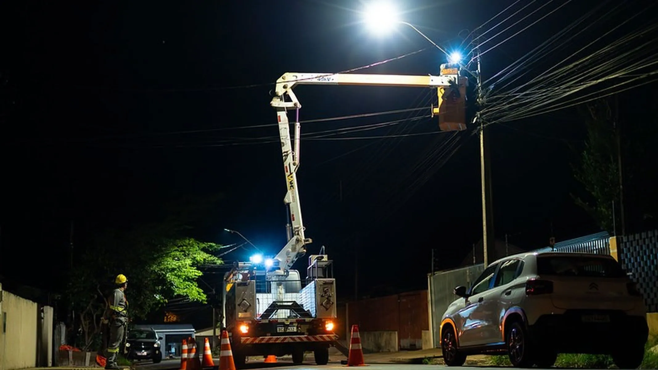Foz do Iguaçu já modernizou mais de 13 mil pontos de iluminação com LED