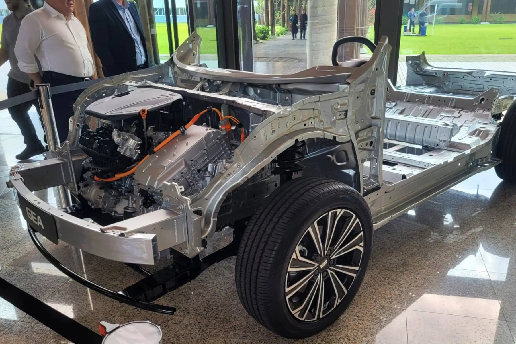 Renault Geely Brasil investe R$ 2 bi em SJP para novo carro em 2027