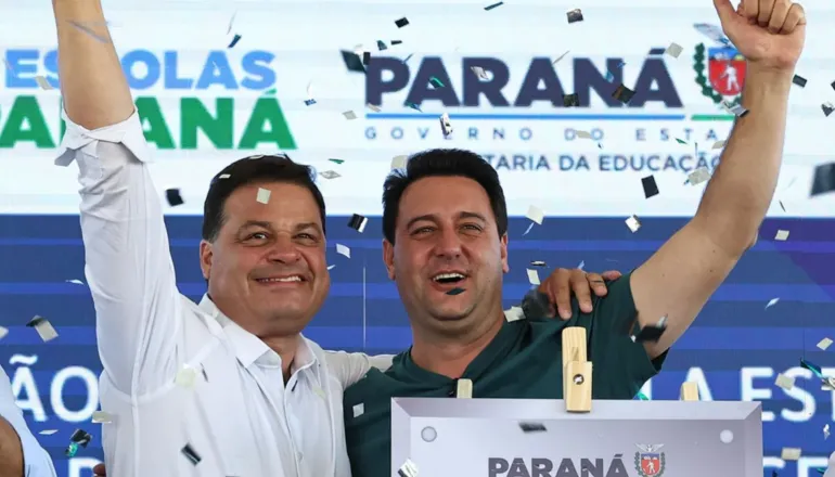 Ratinho Júnior deixa governo para se dedicar à campanha de Sandro Alex (PSD)