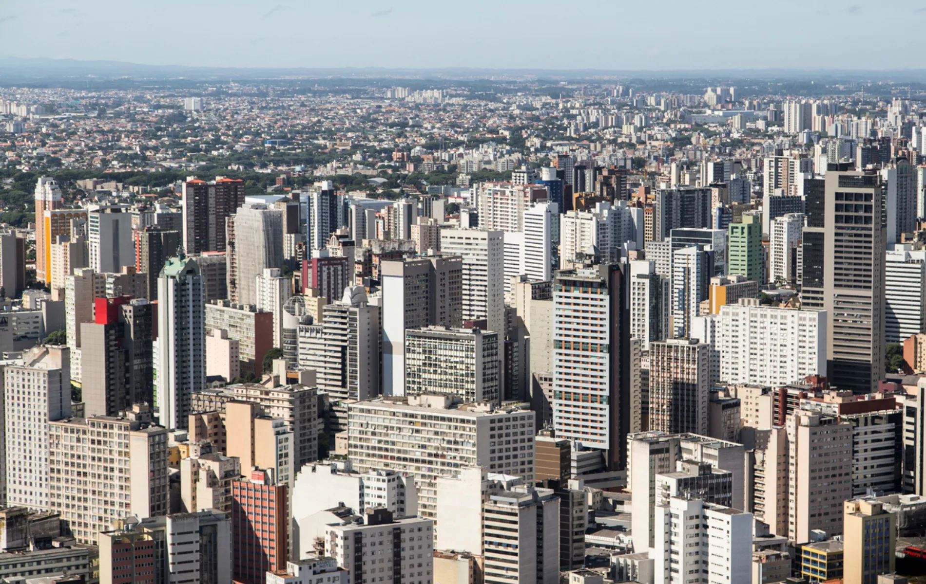 Gentrificação, valorização ou especulação: o que explica os valores dos imóveis no Paraná?