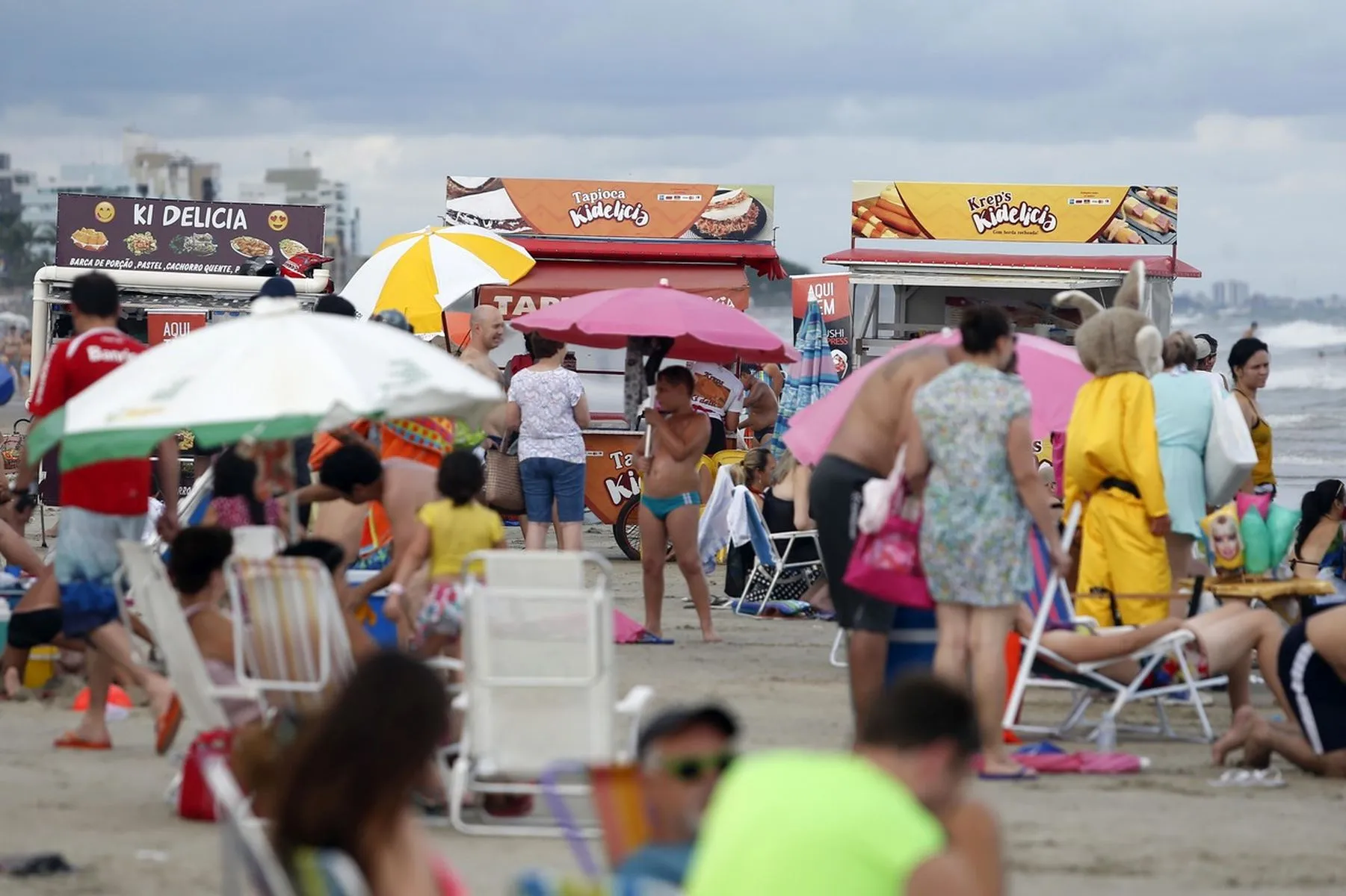 Guaratuba abre cadastro de vendedores ambulantes para a temporada de verão