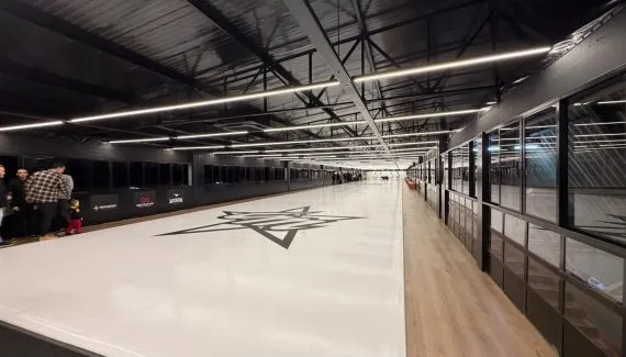 Academia de Curitiba tem maior tatame do mundo; veja fotos da obra milionária