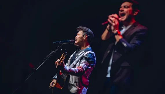 O que fazer em Curitiba? Marcos & Belutti, Karol Conká e Mateus Asato agitam a capital nesta sexta (18)