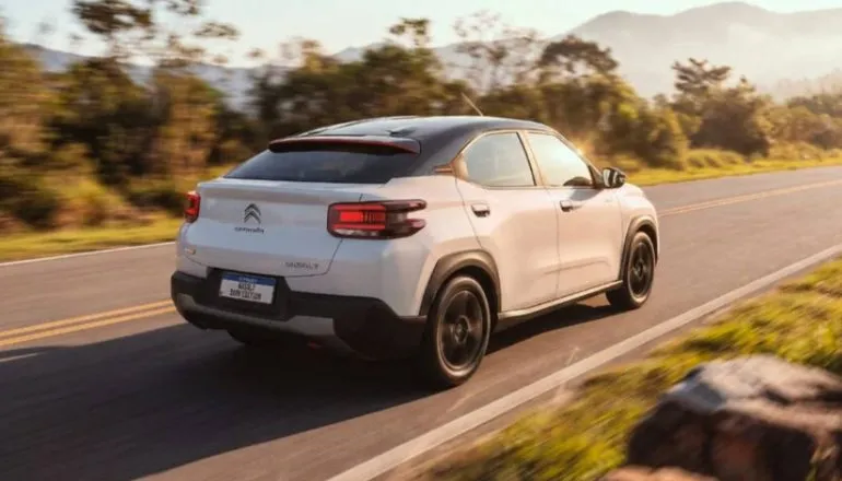 Citroën Basalt Feel Turbo 200 AT 26/27: de R$ 117.990,00 por R$ 109.790,00