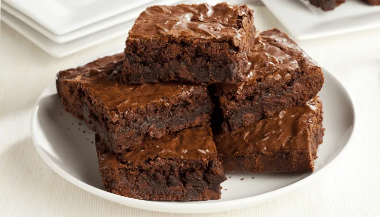 Do clássico a versões diferentes: 3 receitas de brownie para a sobremesa de domingo 