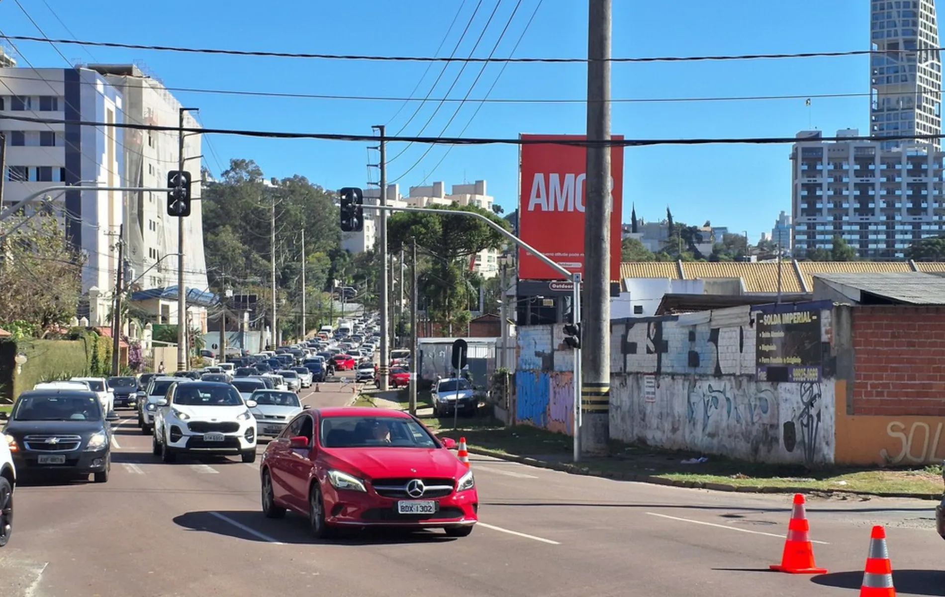 Trânsito em Curitiba: novo bloqueio na Alameda Júlia da Costa inicia nesta segunda (21)