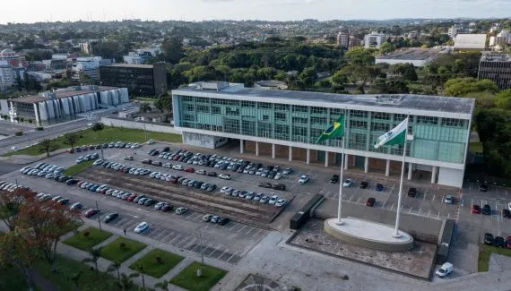 Paraná fica em 1º lugar em ranking nacional que avalia serviços públicos