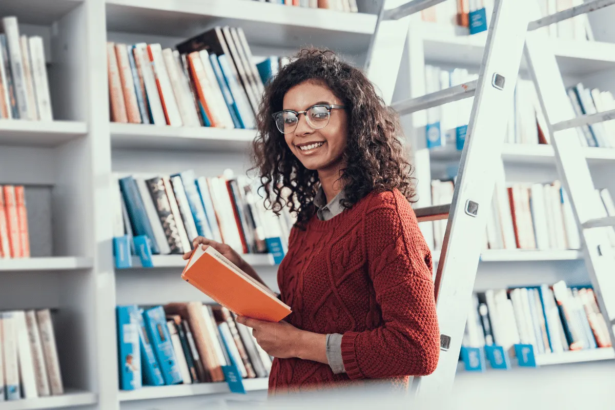 Enem 2026: 4 livros para ampliar o repertório sociocultural para a redação