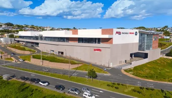 Shopping de Ponta Grossa inaugura novo centro de convenções