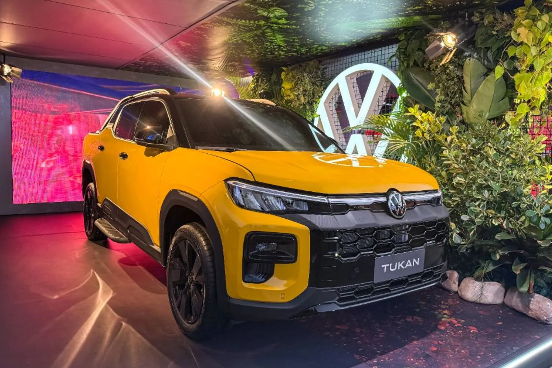 VW usa estratégia agressiva para conquistar clientes em festivais de Rock e música sertaneja