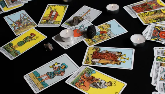 Tarot do dia: previsão para os 12 signos em 25/09/2026