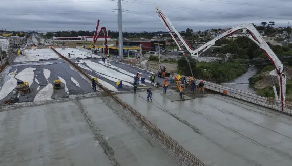 Novo viaduto de ligação entre Curitiba e Pinhais entra em fase final