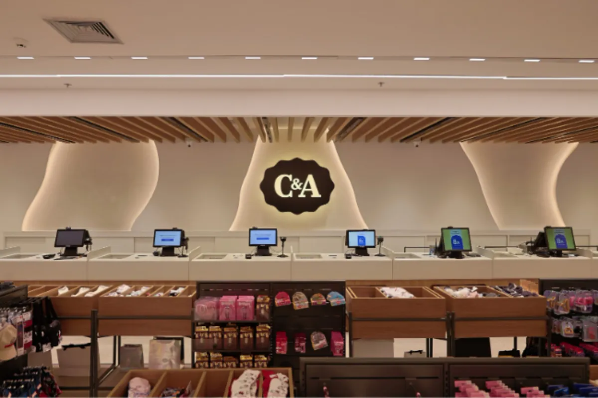 C&A reabre loja em Curitiba com novo modelo que deve virar padrão da rede