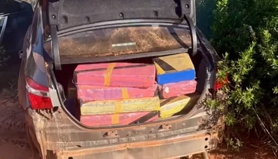 Perseguição termina com 413 kg de maconha apreendidos e prejuízo de quase R$ 1 milhão