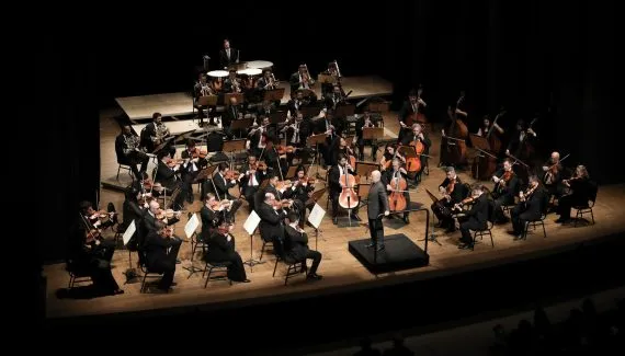 Muito além do palco: cultura movimenta milhões e aquece negócios no Paraná