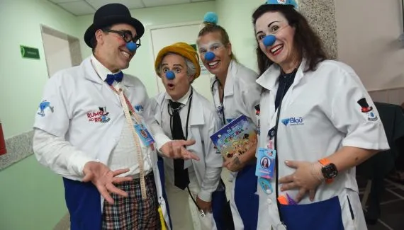 Curitiba recebe projeto que usa arte e humor para humanizar hospitais