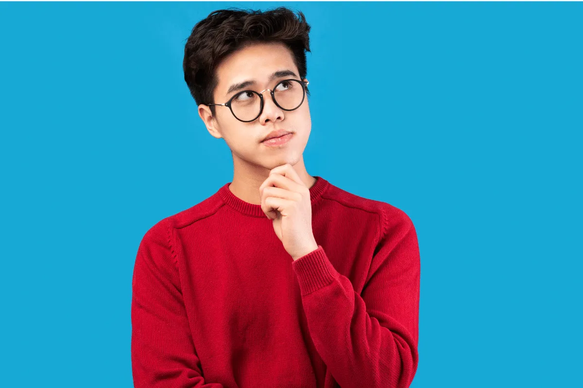 Por que uma crítica parece pesar mais do que vários elogios? Entenda