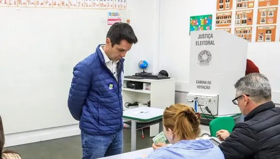 Curi vota logo cedo e comenta situação de Deltan: 
