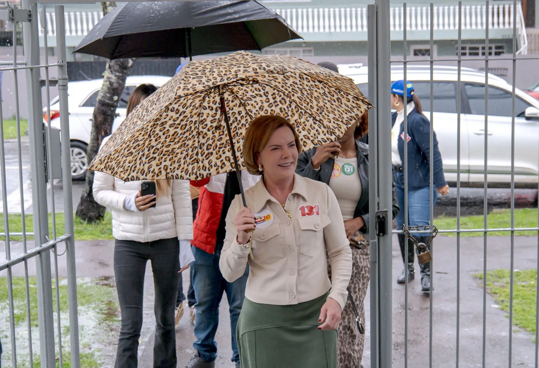 Gleisi vota no Novo Mundo e exalta representatividade feminina