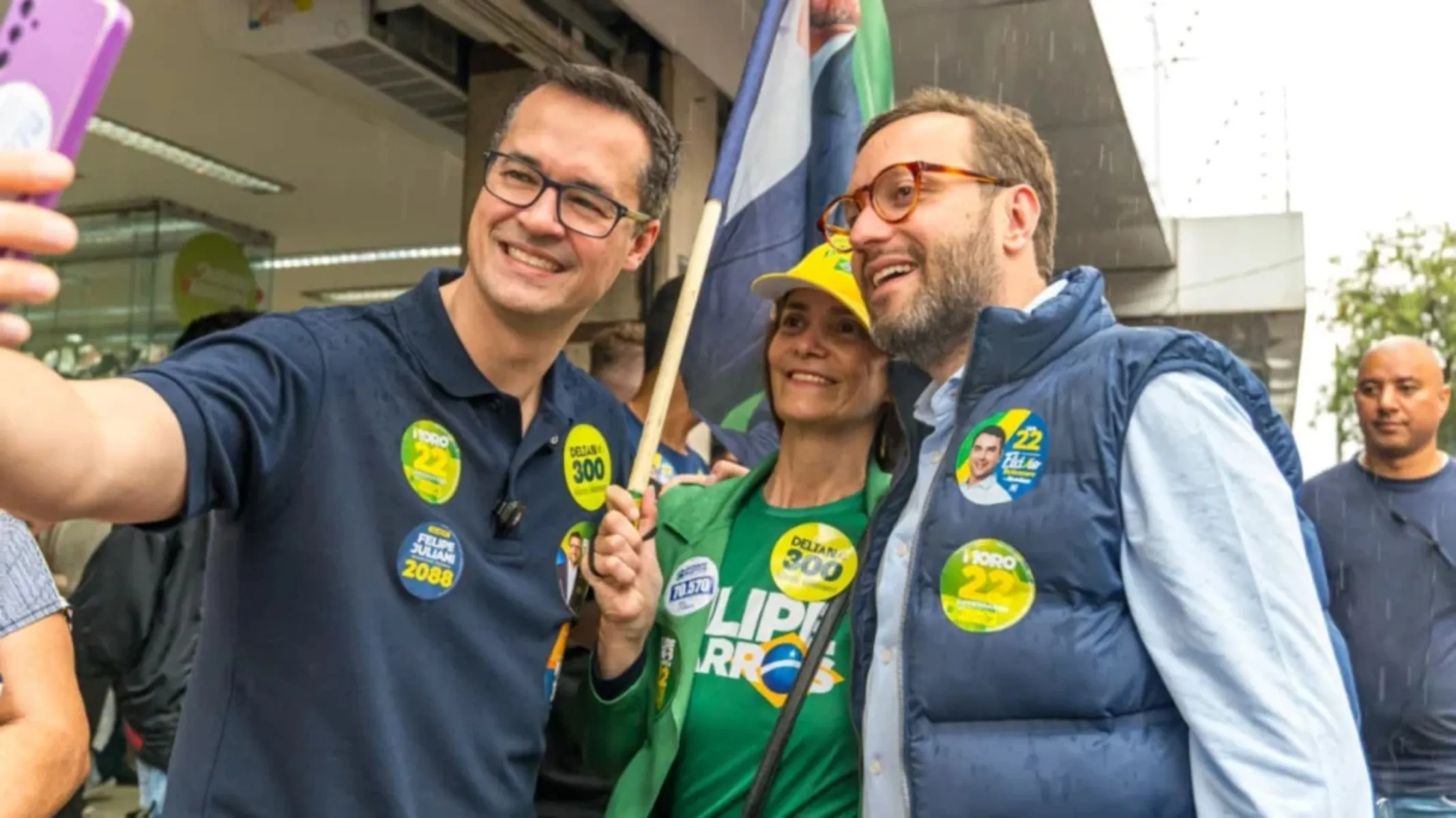 Direita domina Senado no Paraná e Gleisi Hoffmann fica em 4º lugar