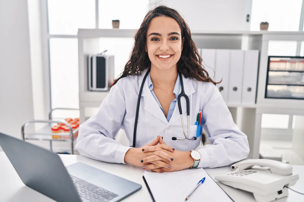 5 dicas para médicos gerirem melhor a carreira em 2027