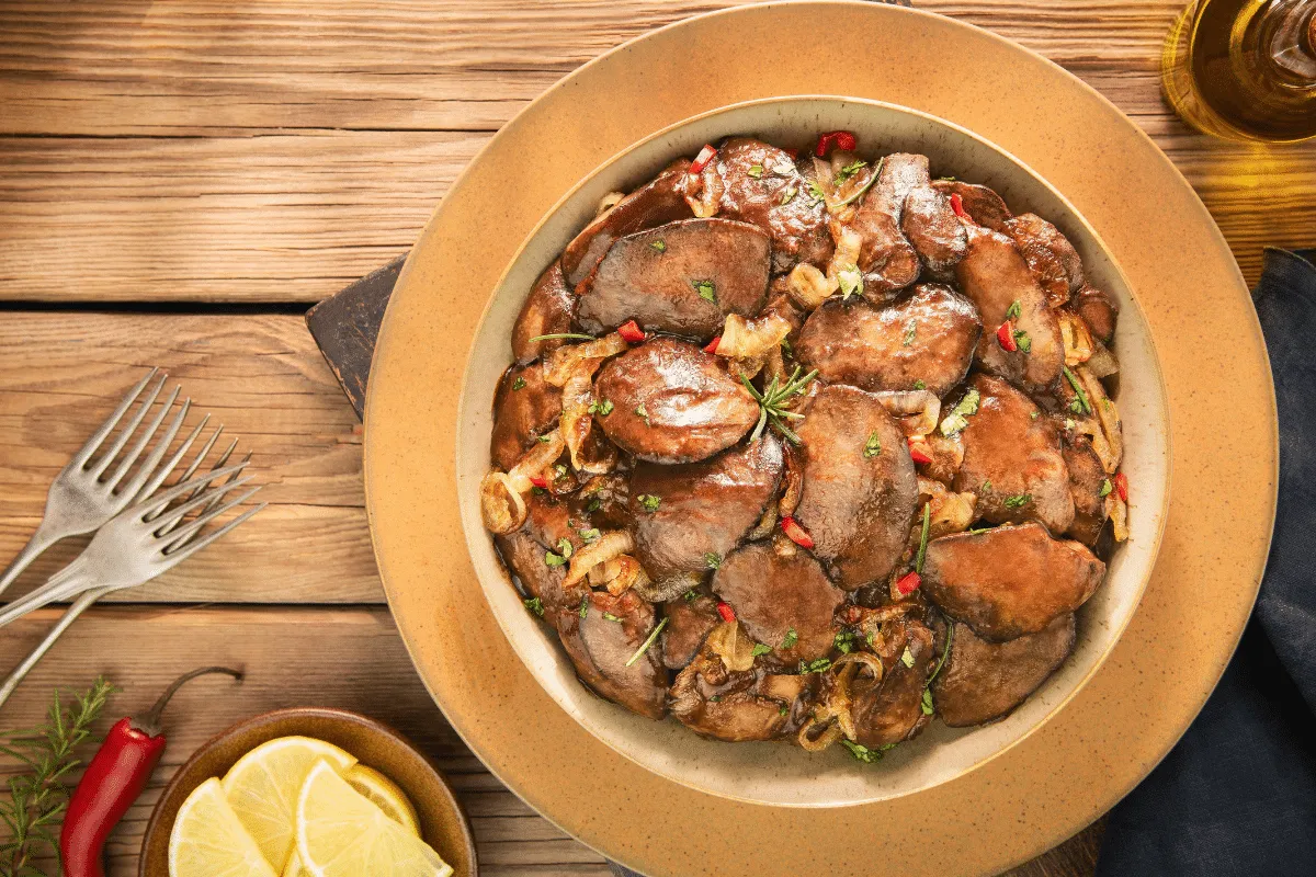 Tem fígado em casa? Aprenda 5 receitas práticas e saudáveis para o almoço