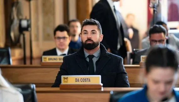 Da Costa antecipa saída da Câmara de Curitiba; o que farão os outros vereadores eleitos deputados?