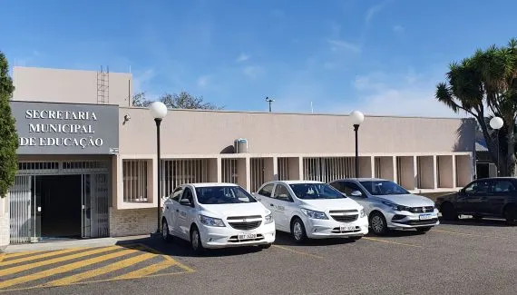 Alimentos vencidos e pães com mofo: empresa da merenda escolar é multada em Ponta Grossa