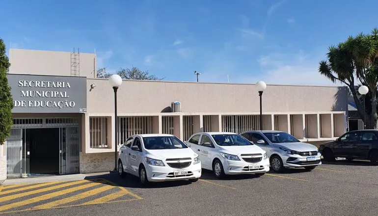 Alimentos vencidos e pães com mofo: empresa da merenda escolar é multada em Ponta Grossa