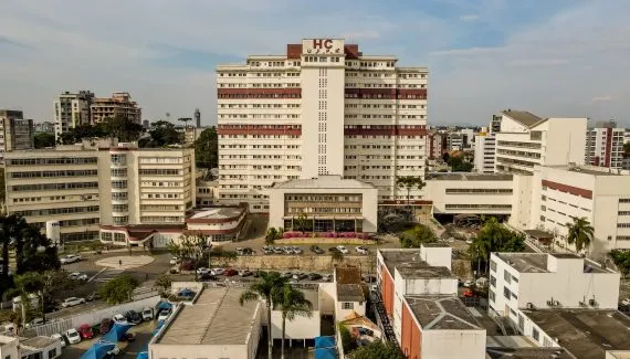 Cirurgia inédita no HC de Curitiba devolve qualidade de vida a pacientes com Parkinson pelo SUS