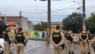 Homem que invadiu CMEI em Curitiba pulou cerca e espalhou combustível em sala