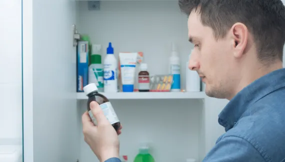Calor pode comprometer medicamentos: veja cuidados e onde não os guardar