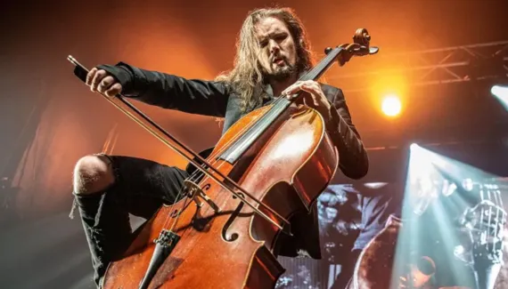 O que fazer em Curitiba? Quarta (14) tem metal com violoncelos, teatro e humor