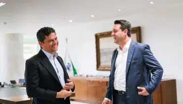 Ratinho Junior e Moro se reúnem para iniciar transição após atritos na campanha
