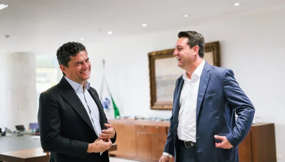 Ratinho Junior e Moro se reúnem para iniciar transição após atritos na campanha