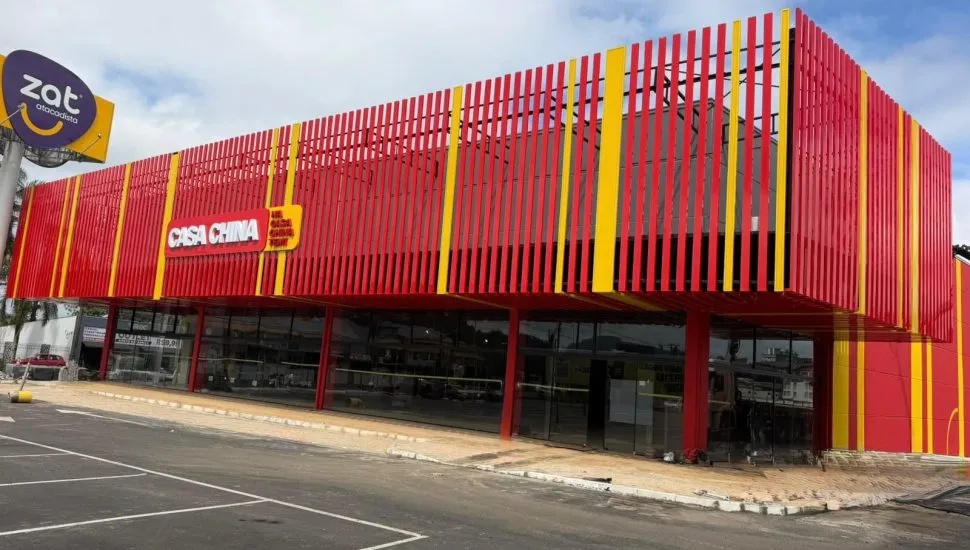 Casa China em União da Vitória / fachada de loja da Casa China